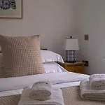 Nyaraló Retreats At Saltmoore