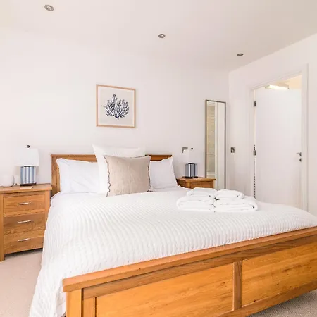 Holiday home Retreats At Saltmoore *