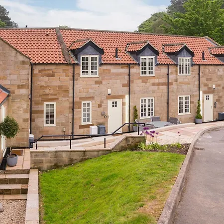 Retreats At Saltmoore Sandsend