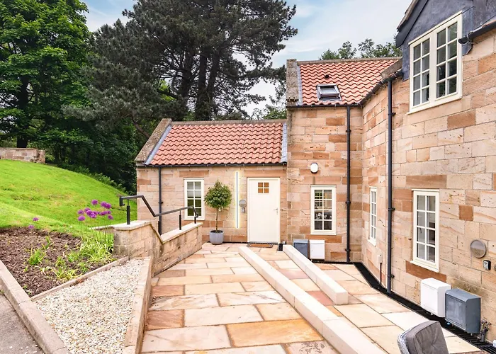 Retreats At Saltmoore Holiday home *